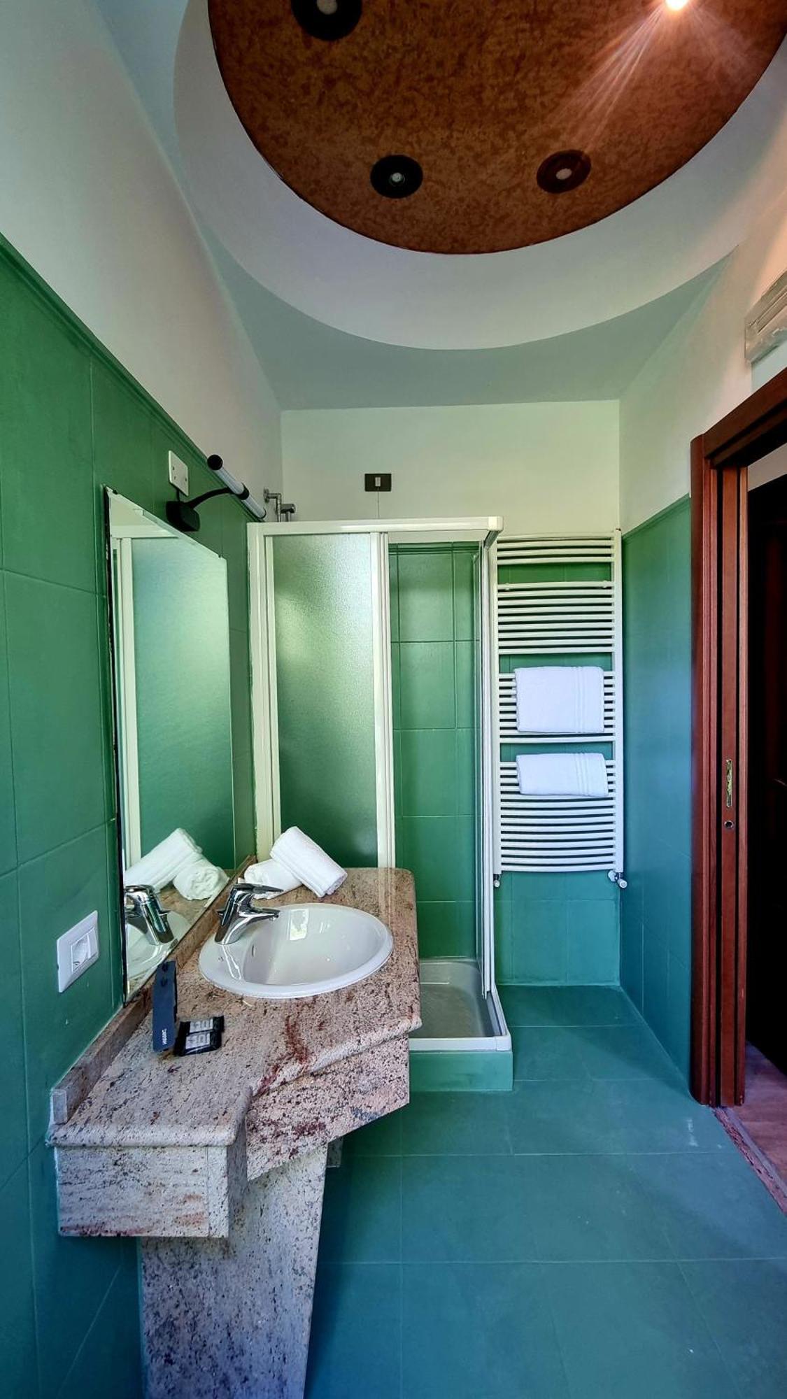 Botanique Hotel Vergani Fara Gera dʼAdda Kültér fotó