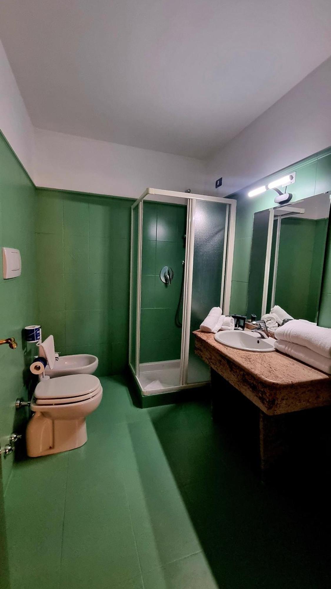 Botanique Hotel Vergani Fara Gera dʼAdda Kültér fotó